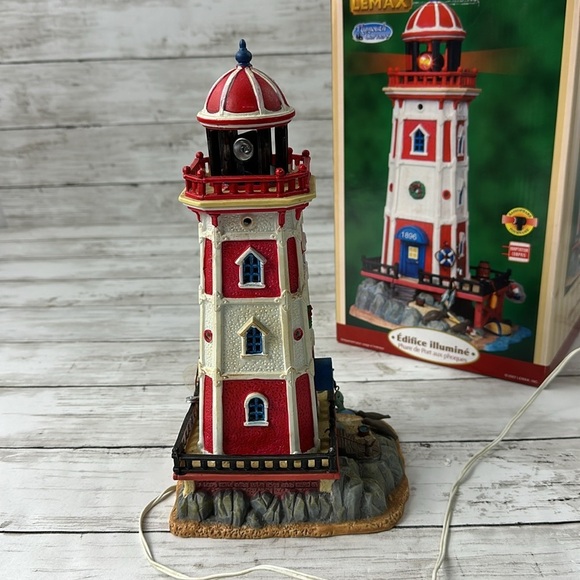 Lemax 2007 Seal Harbor Lighthouse Rotating Beacon works includes adapter - Picture 6 of 12
